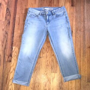Jordache Cropped Skinny Jeans
